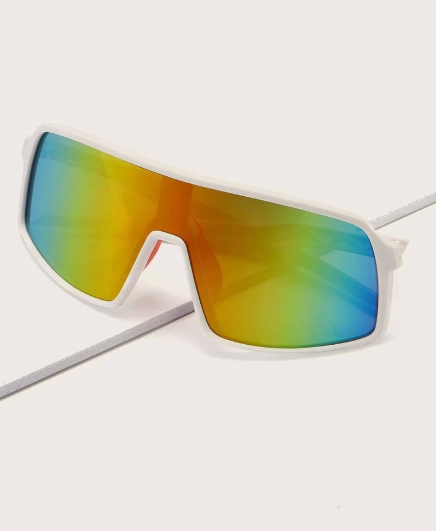 Iridescent Glamm